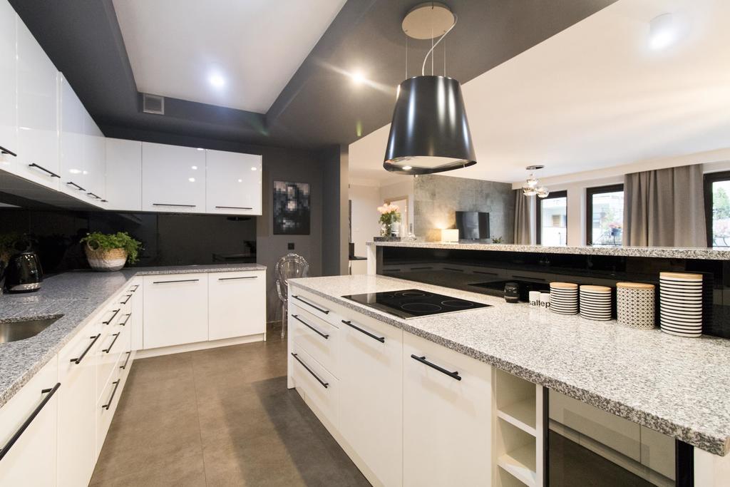 Kings City - Skawinska Apartment Краков Экстерьер фото