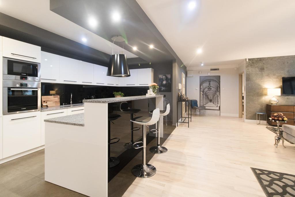 Kings City - Skawinska Apartment Краков Экстерьер фото
